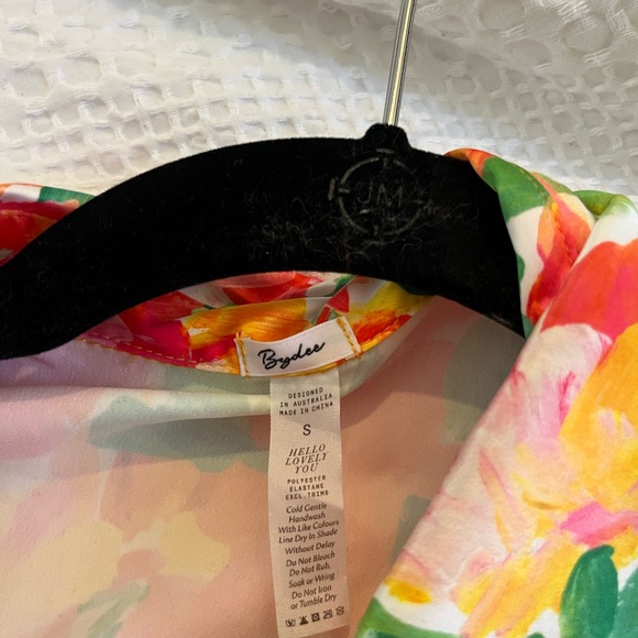 Bydee Long-sleeved floral crop - Picture 4 of 7